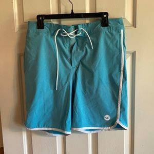 Hollis tee swim trunks size 32 waist